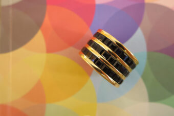 Sapphire and gold eternity ring by Tessa Packard London Contemporary Fine Jewellery